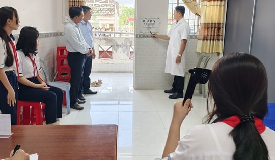 Ngày Sức khỏe toàn dân 7/4: Cà Mau đưa y tế đến gần dân, phát hiện sớm bệnh tật