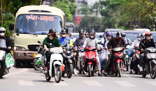 Chi tiết đợt nắng nóng gay gắt kéo dài cả tuần sau ở miền Bắc, nhiệt tăng trên 38 độ