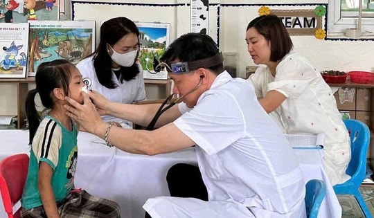 Ngày sức khỏe toàn dân 7/4: Nhiều bệnh viện, Trạm Y tế ở Quảng Ninh triển khai chăm sóc sức khoẻ cộng đồng