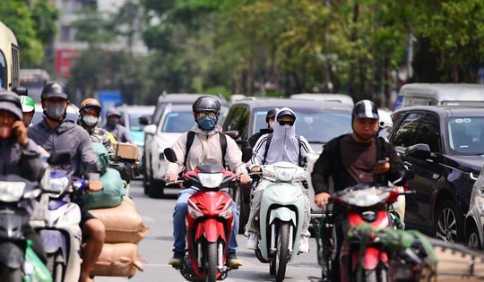 Miền Bắc, miền Trung nắng nóng gia tăng bao phủ từ ngày mai