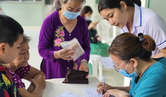 TPHCM phát động Ngày Sức khỏe toàn dân: Đưa y tế đến gần dân, chăm sóc từ sớm
