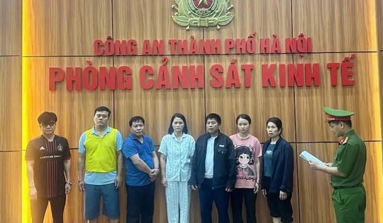 Vụ 300 tấn thịt lợn bệnh 'vào' trường học, chợ dân sinh: Cán bộ kiểm dịch thu tiền theo tháng để lò mổ 'tự do' hoạt động
