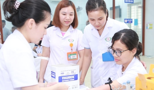 Ngành Y tế Nghệ An hiến máu, giữ nhịp điều trị