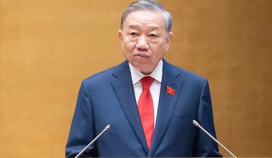 [Infographic] Tiểu sử tóm tắt Tổng Bí thư, Chủ tịch nước Tô Lâm