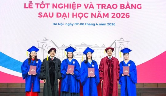 Trường Đại học Y Hà Nội ‘tiếp lửa’ cho hơn 1.200 chuyên gia y tế chất lượng cao