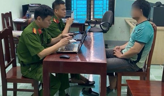 Thấy con gái 14 tuổi thần sắc nhợt nhạt, bố gặng hỏi mới biết sự thật đau lòng