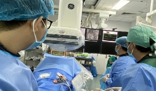 Đau và loét gót chân kéo dài, dấu hiệu nguy hiểm nhiều người cao tuổi chủ quan