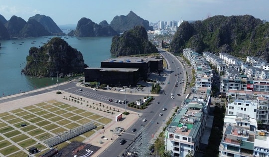 Quảng Ninh lấy ý kiến nhân dân về việc thành lập thành phố trực thuộc Trung ương