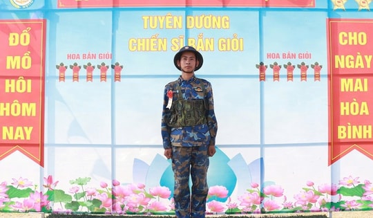 Chiến sĩ mới nén nỗi buồn ngày nhập ngũ, lập công trên thao trường