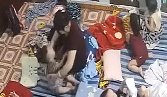 Bất ngờ danh tính người phụ nữ nghi bạo hành trẻ tại cơ sở mầm non tư thục