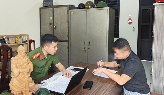 Công an mời người bố đánh con đến trụ sở làm việc