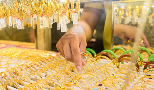 Chốt giá vàng hôm nay ngày 9/4 quay đầu giảm cực mạnh