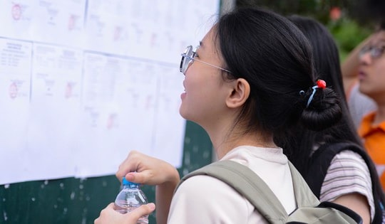 Hà Nội cấm các trường THPT tư thục tổ chức thi tuyển lớp 10