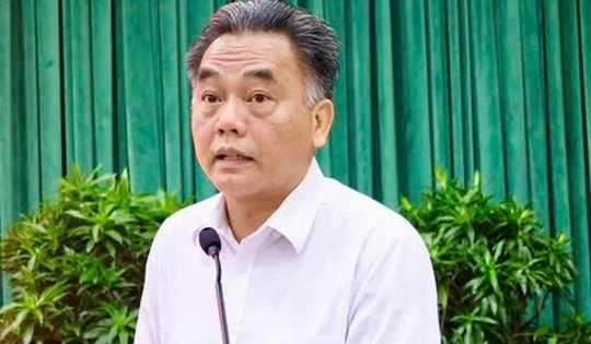 TPHCM yêu cầu khắc phục tình trạng đùn đẩy, né tránh, 'chuyển hồ sơ lòng vòng'