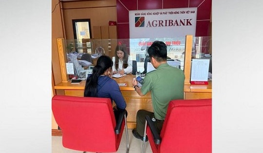 Tin 'trúng thưởng online', người phụ nữ mất 31 triệu, suýt chuyển thêm 26 triệu thì bị phát hiện