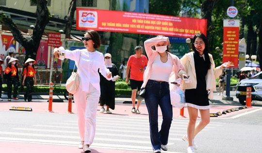 Nắng nóng diện rộng nhiều nơi, Hà Nội 37 độ