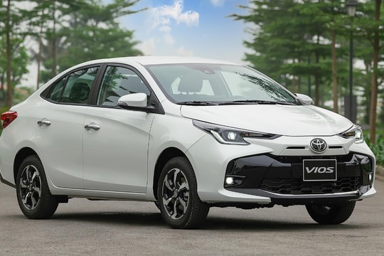 Sedan hạng B thống trị nhóm xe gầm thấp quý I/2026