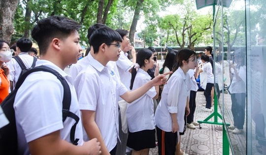 Tính toán kỹ nguyện vọng lớp 10 để không trượt oan trước tỉ lệ chọi cao