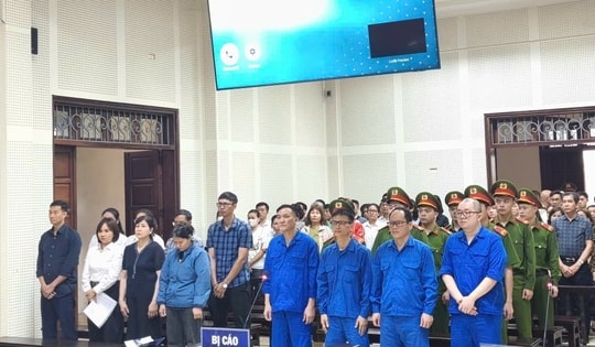 Xét xử 12 bị cáo trong vụ sai phạm tại Công ty Cổ phần than Cọc Sáu