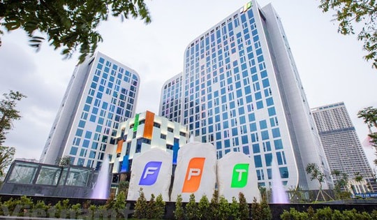 SIC đăng ký mua 750.000 cổ phiếu FPT