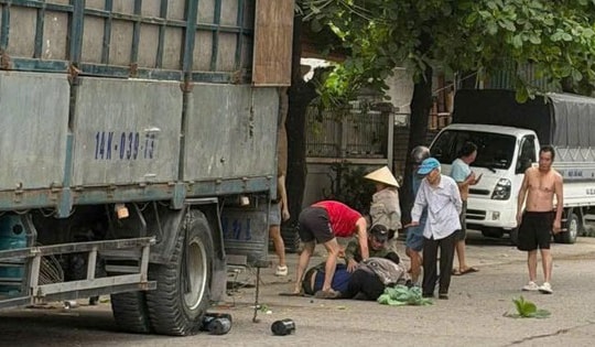 Bình khí phát nổ khi đang cắt, một người bị thương nặng