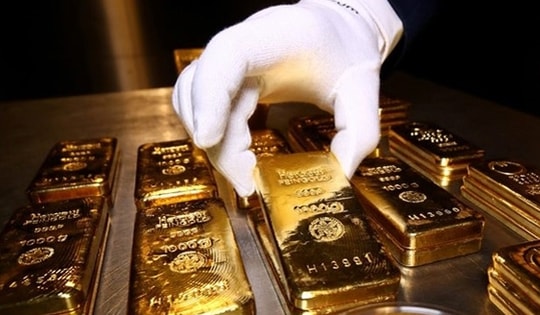 Giá vàng thế giới sáng 16/4 trụ vững ở 4.800 USD