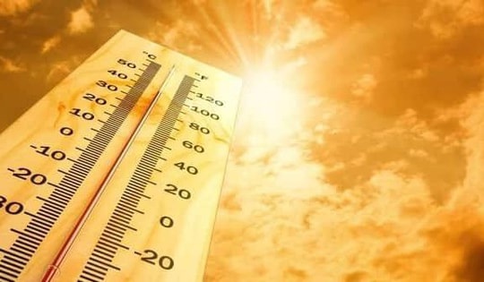 Bé gái ở Nghệ An tử vong sau nhiều giờ bị bỏ quên trong ô tô