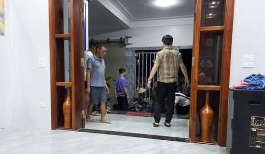 Đâm vợ cũ tử vong rồi bỏ trốn