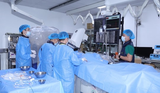 Cứu sống bệnh nhân người nước ngoài nhồi máu cơ tim cấp
