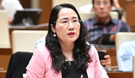 ĐBQH: Miễn học phí, nhưng gánh nặng lại chuyển sang các khoản thu học liên kết