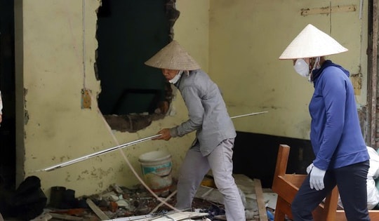 Người dân Bạch Đằng 'thần tốc' dọn nhà, nhường mặt bằng cho cầu Trần Hưng Đạo