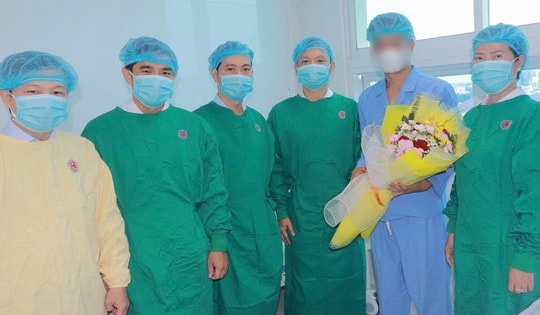 Ghép thận thành công, BVĐK TP Cần Thơ nhận Bằng khen