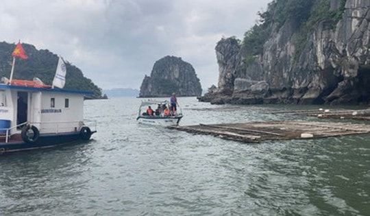 Phát hiện liên tiếp 4 vụ nuôi trồng thủy sản trái phép trên Vịnh Hạ Long