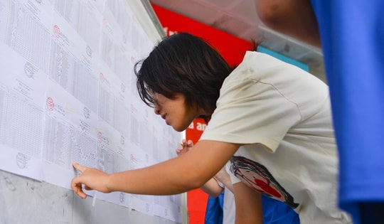 Vì sao điểm cao vẫn trượt đại học?