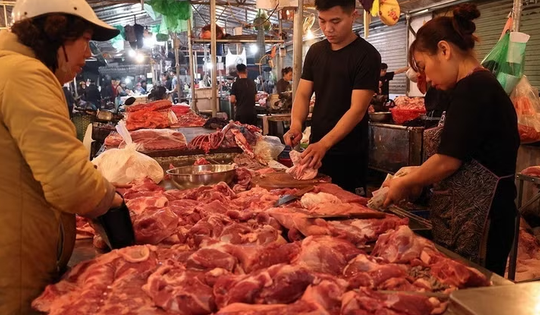 Hà Nội dự kiến xây mới, xây lại 108 chợ, giải tỏa tất cả các 'chợ cóc'