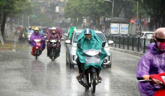 Mưa dông còn kéo dài đến hết tháng 4 ở nhiều khu vực