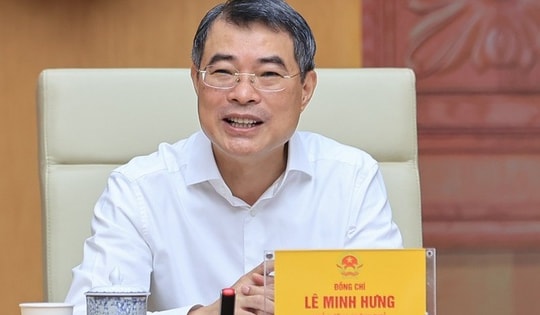 Thủ tướng yêu cầu không để thiếu điện, xăng dầu trong mọi tình huống