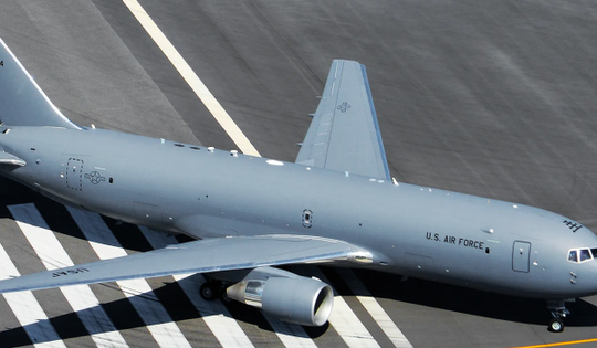 Không quân Mỹ 'mắc kẹt' với máy bay tiếp dầu thời Chiến tranh Lạnh
