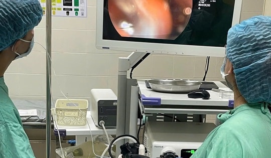 Từ ca bệnh nuốt 3 bàn chải đánh răng, cảnh báo biến chứng nguy hiểm bởi dị vật 'quá khổ'