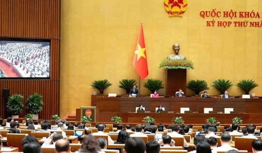 Sáng nay, Quốc hội quyết định nhiều nội dung quan trọng và họp phiên bế mạc Kỳ họp thứ Nhất.