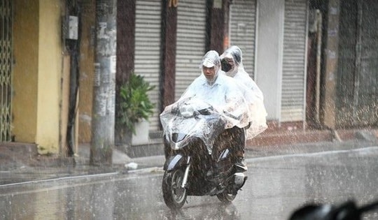 Không khí lạnh bao phủ khiến nền nhiệt Bắc Bộ và Bắc Trung Bộ giảm thấp