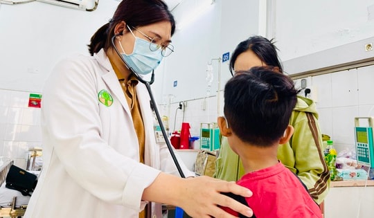 Truy xuất nguồn thực phẩm sau vụ 46 người nghi ngộ độc tại Trường TH Đặng Thuỳ Trâm