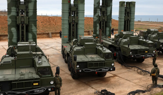 Ấn Độ tiếp nhận trung đoàn phòng không S-400 thứ tư