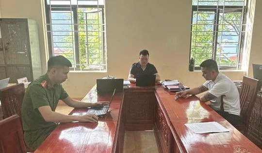 Mâu thuẫn trên mạng xã hội, nam thanh niên dùng đá tấn công khiến một người bị thương