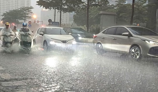 Miền Bắc mưa dông vào chiều và đêm, các khu vực khác duy trì nắng nóng