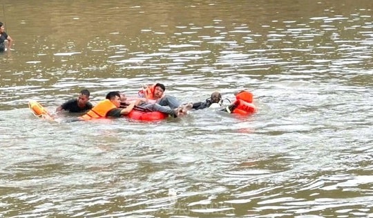 Chuyên gia chỉ những nguyên tắc cần biết phòng tránh đuối nước mùa hè