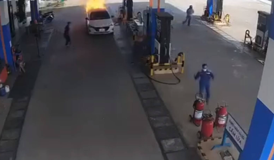 Công an Đà Nẵng thông tin vụ cháy ô tô tại cây xăng, 2 người tử vong