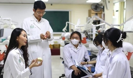 Mức quy đổi điểm IELTS của các trường đại học Y Dược năm 2026