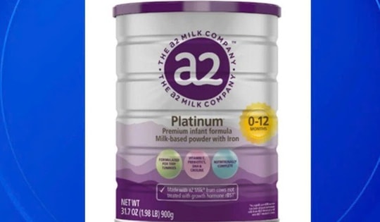 Mỹ thu hồi sữa công thức a2 Platinum vì nghi chứa độc tố gây ngộ độc