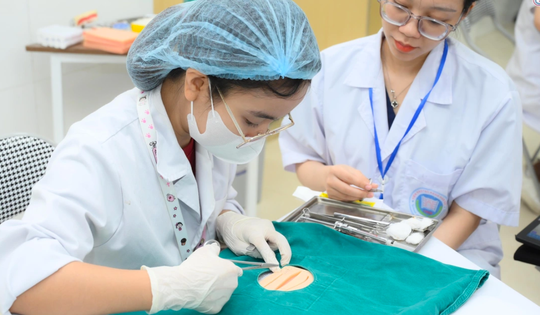 Đại học Y Hà Nội lý giải việc tăng chỉ tiêu Y khoa và đổi mới tổ hợp xét tuyển